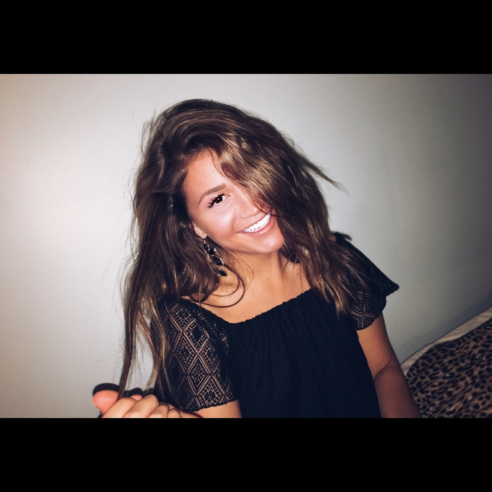 Meet your Posher, Jillian